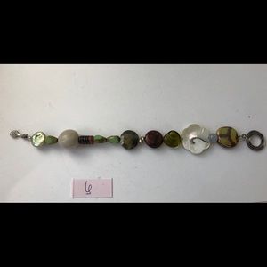 Beaded bracelet w earth tones & pearl flower (#6)